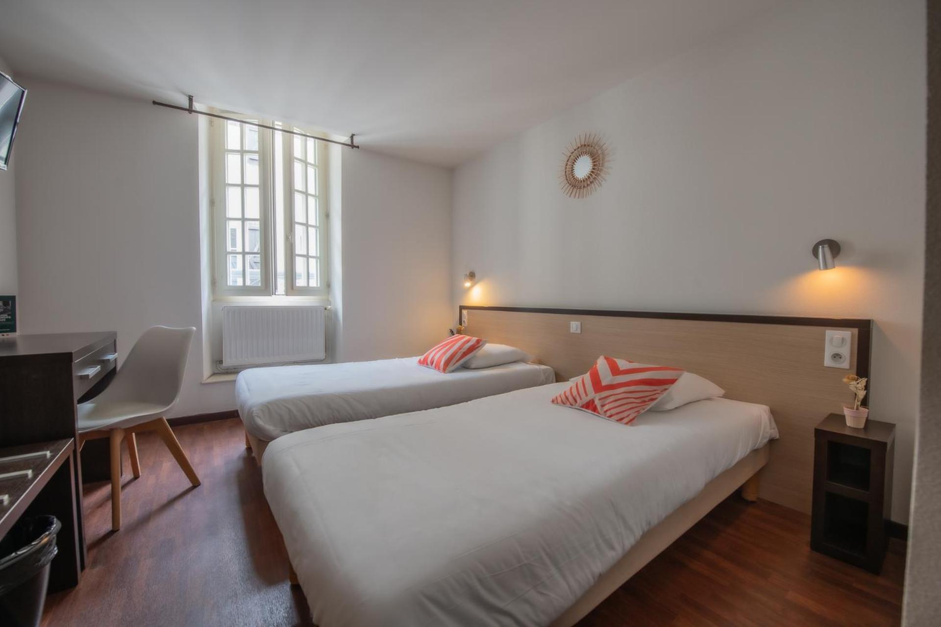 Logis Hotel Le Commerce Navarrenx Eksteriør bilde