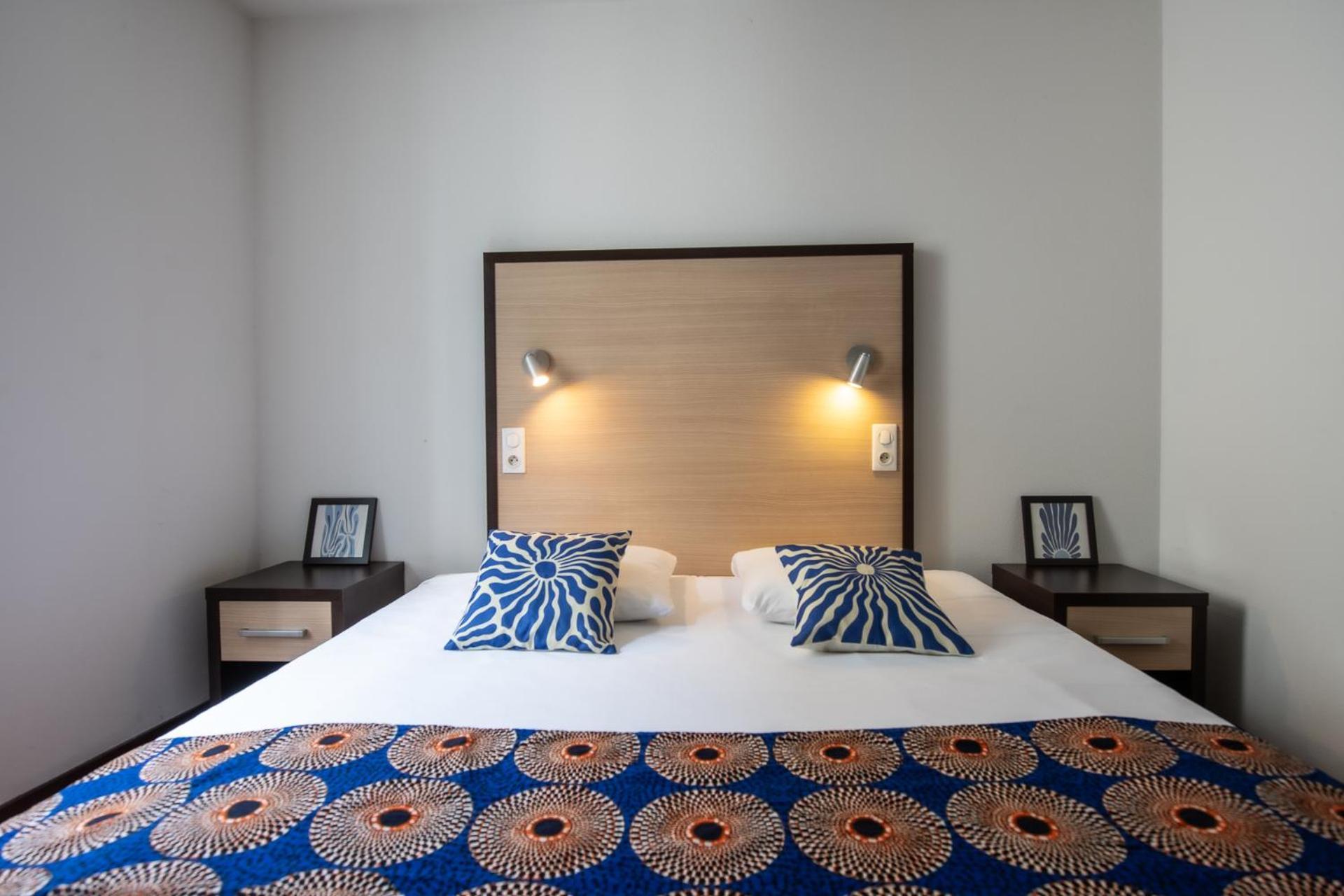 Logis Hotel Le Commerce Navarrenx Eksteriør bilde